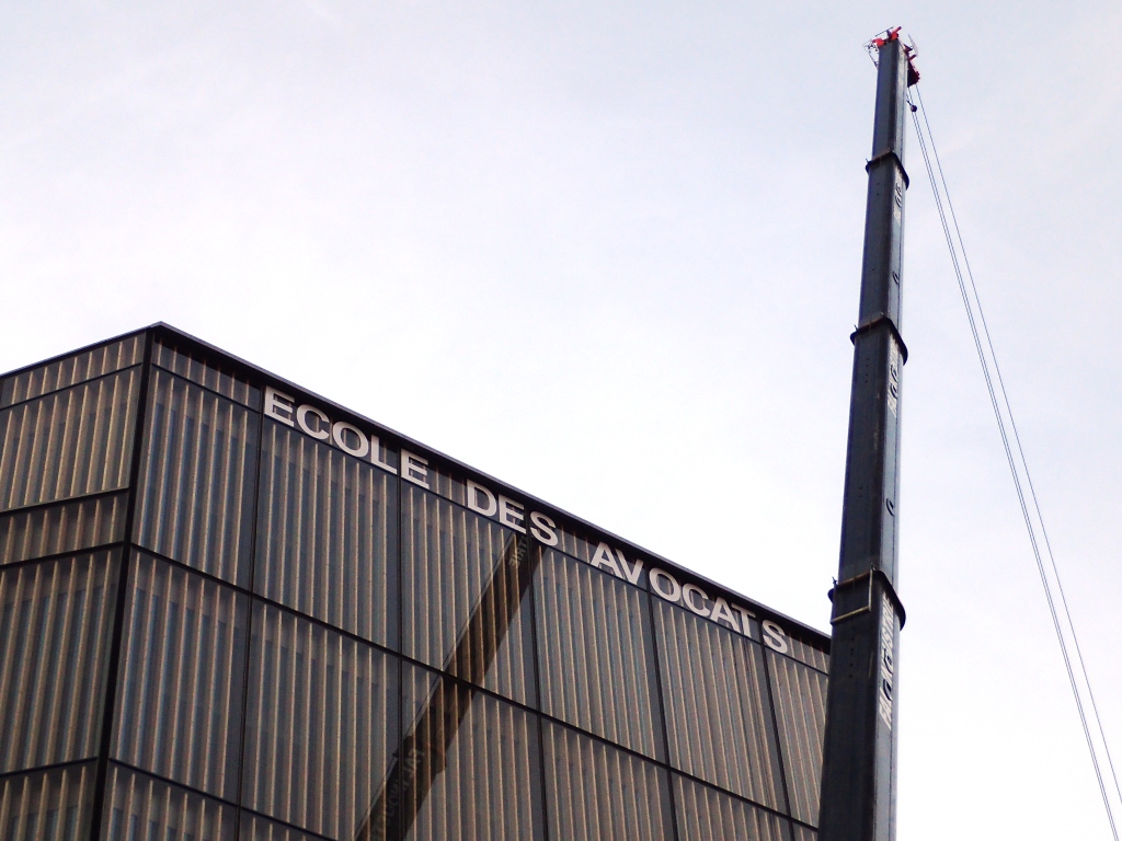 TOTAL SOLAR / Ecole Française du Barreau EFB ISSY LES MOULINEAUX