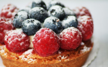 Raspberry and currant tart