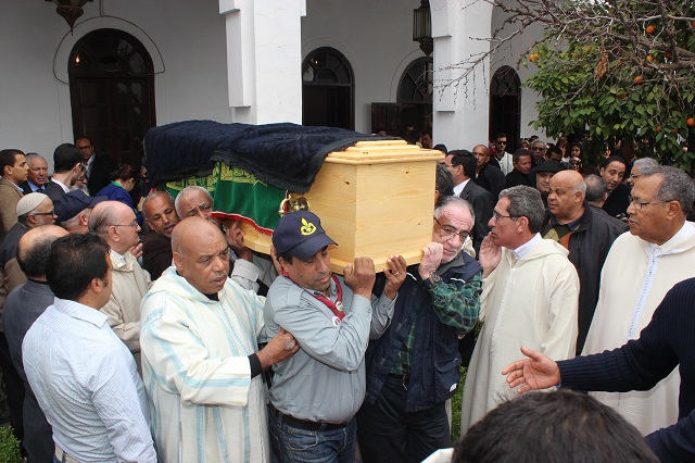 Obsèques à Marrakech de Feu M'hamed Boucetta en présence de SAR le Prince Héritier Moulay El Hassan et de SAR le Prince Moulay Rachid