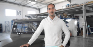 Omar Guiga,fabriquant de la voiture tunisienne « Wallyscar» lauréat du concours d’innovation organisé par le FMI