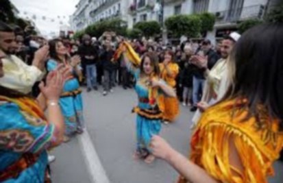 Bons baisers des Amazigh à l’aboyeur Hassan El Kettani. Le Nouvel An Amazigh devrait être déclaré Fête Nationale et jour férié au Maroc !