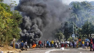 Afrique du Sud: 72 morts dans des violences et des pillages