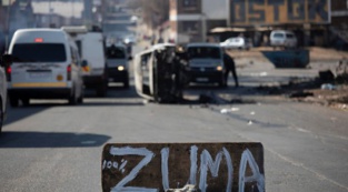 La classe politique sud-africaine à couteaux-tirés sur la liberté conditionnelle accordée à Zuma