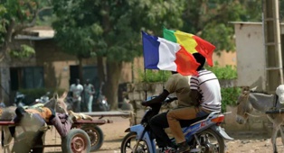 Le Sénégal "très préoccupé" par les tensions diplomatiques entre la France et le Mali (ministre des AE)