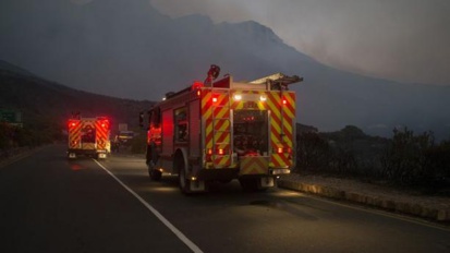 Un incendie fait un blessé et laisse 400 personnes sans abri en Afrique du Sud