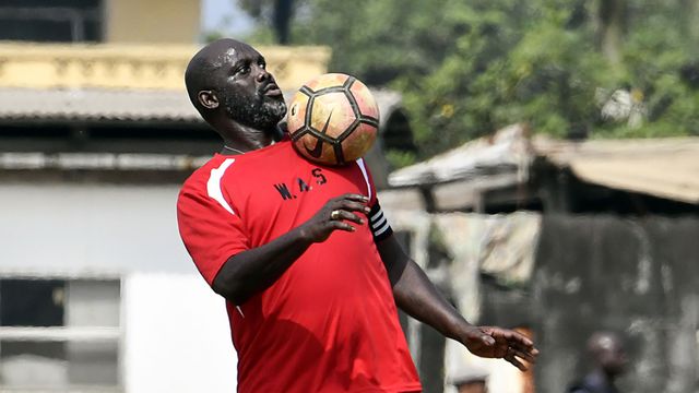 La légende du foot George Weah entre dans l'Histoire du Liberia