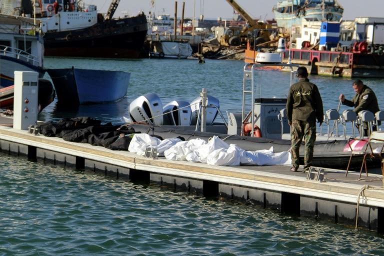 Tunisie: vingt cadavres de migrants repêchés au large de Sfax