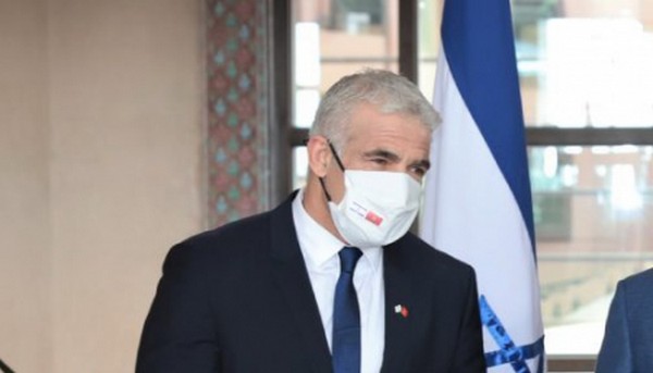 El ministro israelí de Exteriores visita la sinagoga de Beth-El en Casablanca