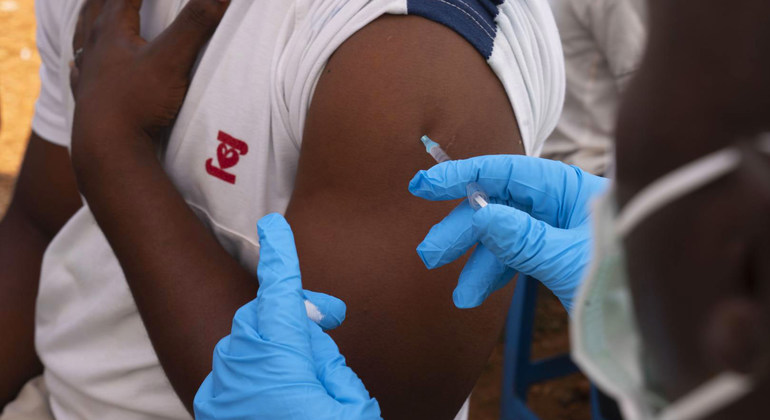 L'OMS espère que 10% des personnes en Afrique pourront être vaccinées contre la COVID-19 d'ici fin septembre