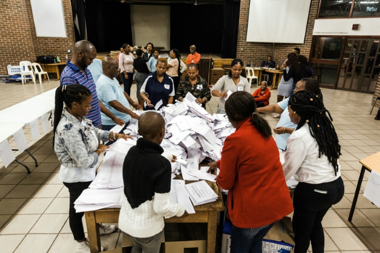 Afrique du Sud: Des membres de l'ANC menacent de ne pas voter aux élections locales