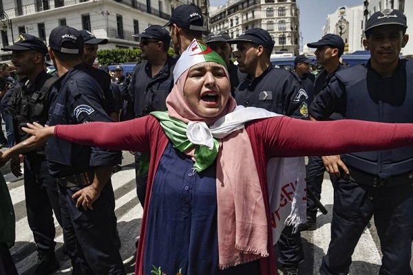 Le Parti des Travailleurs appelle à "mettre fin à la répression politique" en Algérie