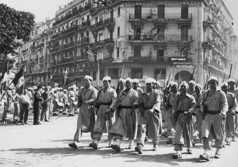 Les Harkis, auxiliaires de l'armée oubliés de la France