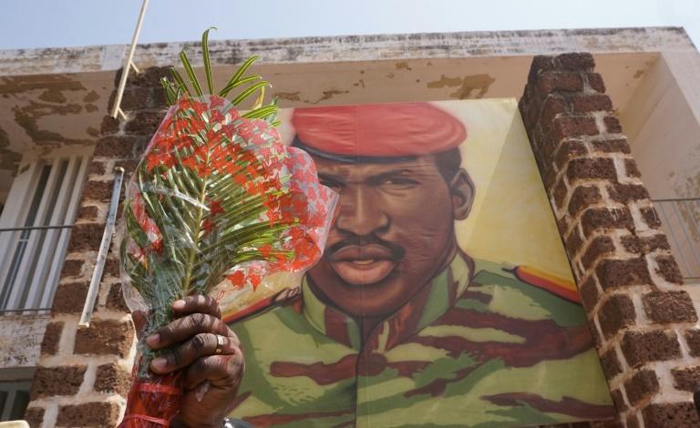Thomas Sankara, icône panafricaine qui voulait "décoloniser les mentalités"