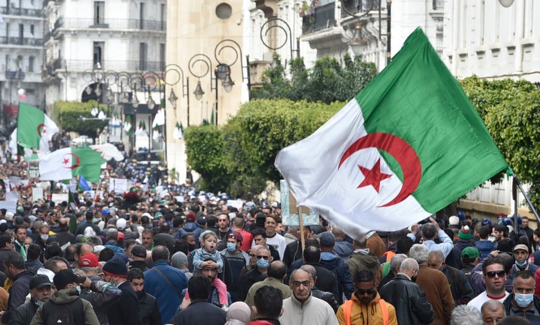 Algérie: La répression pour étouffer toute expression libre et pacifique 