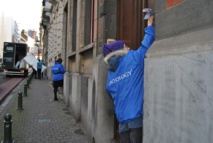 Blauw op straat in Brussel