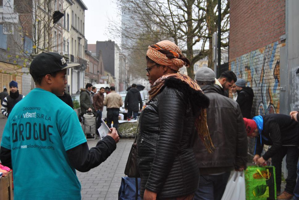 Een stand tegen drugs aan Clemenceau