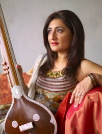 Kiran AHLUWALIA, une chanteuse Indienne contemporaine