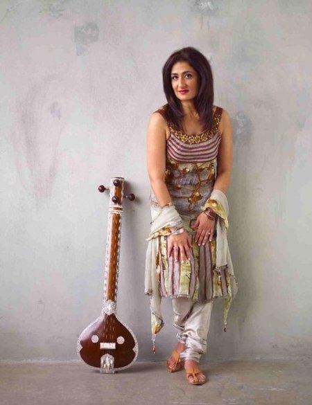 Kiran AHLUWALIA, une chanteuse Indienne contemporaine