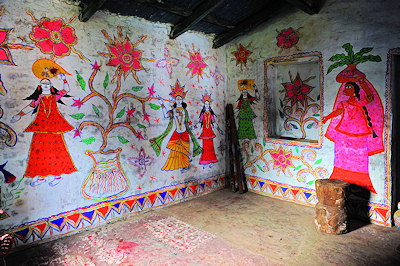 Exposition "Au delà des Murs" , femmes peintres de Mithila