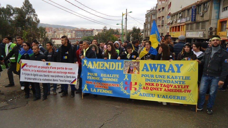 Amendil Awraɣ - Ruban Jaune aux femmes kabyles : "Joignez-vous à la marche historique du 20 Avril"