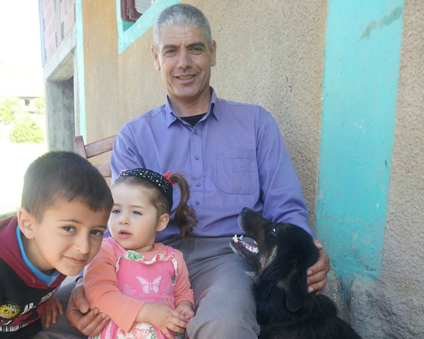 Slimane Bouhafs avec sa petite famille (PH/DR)