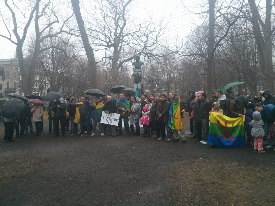 Rassemblement à Montréal pour dénoncer la violence de l'État algerien en Kabylie