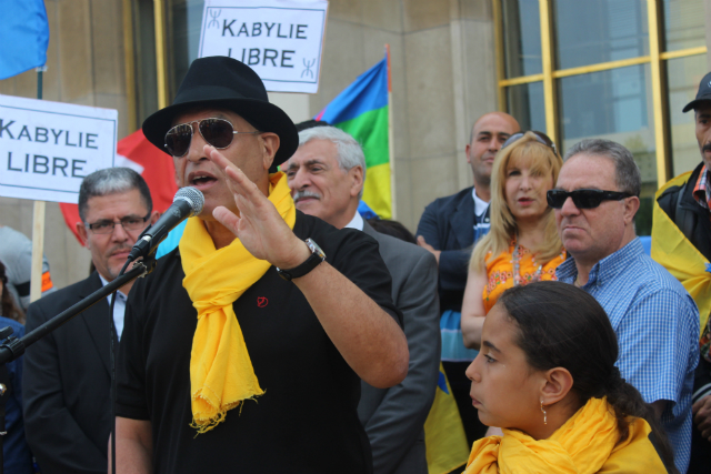 Yella Houha, lors de la journée de la nation kabyle, le 14/06/2015 à Paris (PH/SIWEL)