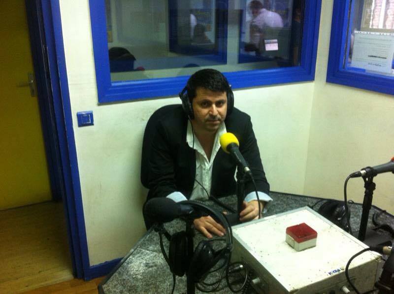 Khalil Imessaoudene, animateur et fondateur de Radio Taqervuzt (PH/DR)