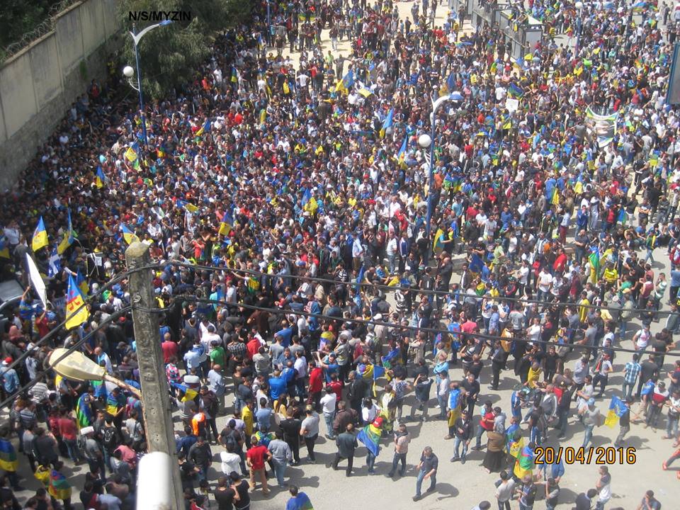 Marche grandiose des souverainistes kabyles du MAK le 16/04/2016 à Tizi Wezzu, Kabylie (PH/SIWEL)