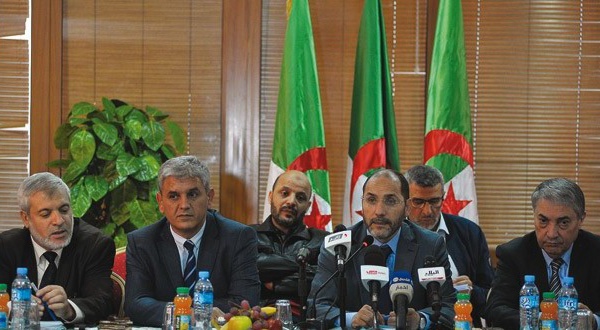 L'Algérie renonce à l'organisation des élections législatives le 20 avril, jour des grandes marches du MAK