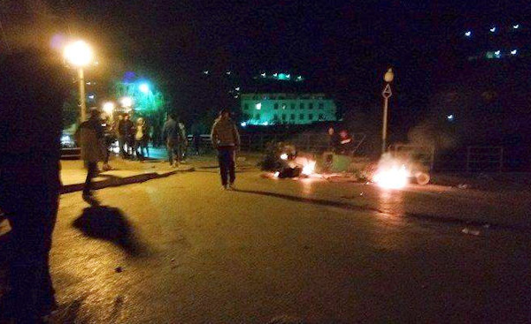 Émeutes : la police et plusieurs autres symboles de l'État algérien visés