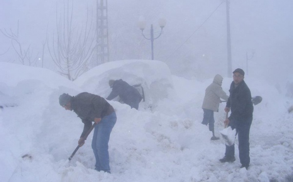 Un homme enseveli par une coulée de neige décède d'hypothermie à Tizi Oumalou