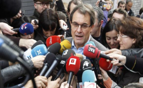 Catalogne : les indépendantistes remportent les élections législatives (TV3)