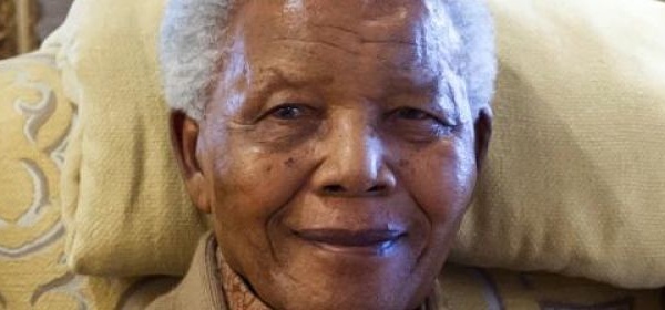 Afrique du Sud: Nelson Mandela est mort
