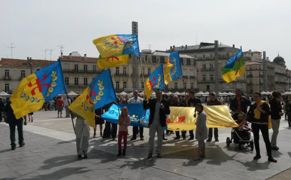 Lever du drapeau kabyle à Montpellier : Journée mémorable pour les kabyles de l’Héraut