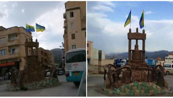 En riposte au maire de Tazmalt : Les citoyens hissent deux drapeaux amazighs