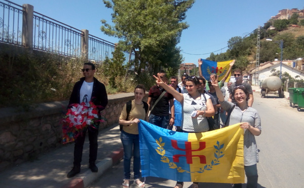 Journée de la Nation Kabyle : Le MAK se recueille à la mémoire de Dda Lmulud